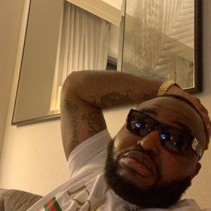 Meet your Posher, Christopher